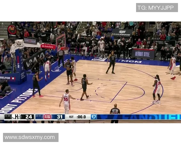 篮网与活塞激战正酣NBA直播精彩瞬间回顾与分析